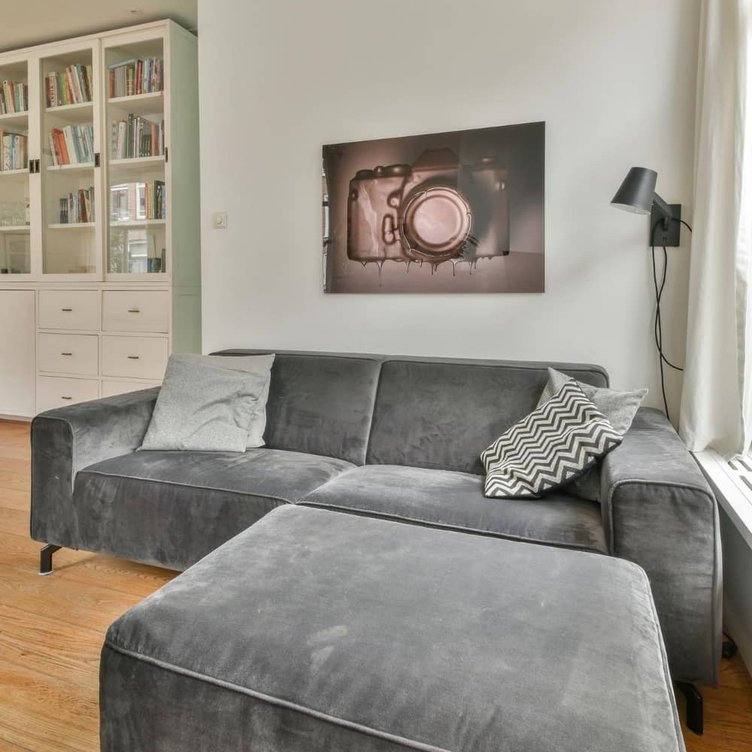 clean living room carpet